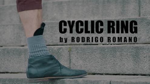 CYCLIC RING (Black Gimmick and Online Instructions) by Rodrigo Romano - Trick