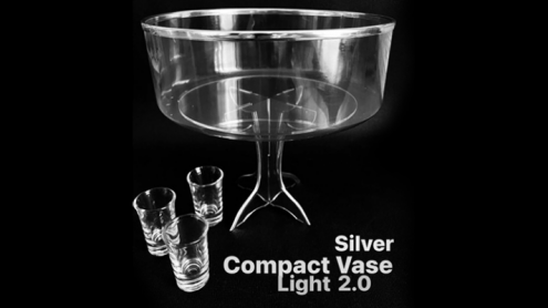 Compact Vase Light SILVER by Victor Voitko - Trick