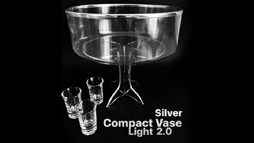 Compact Vase Light SILVER by Victor Voitko - Trick