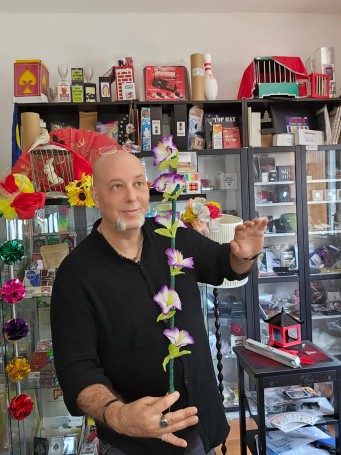 Lo stelo Indiano - Magia con i fiori