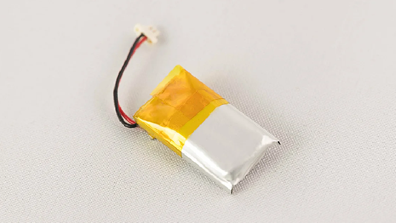 U.S.W Extra Battery- Universal Smoke Watch by João Miranda