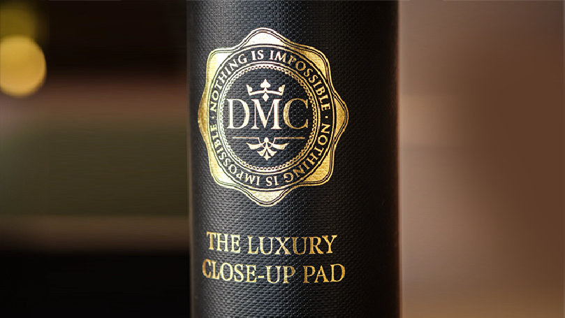 The DMC Luxury Close-Up Pad