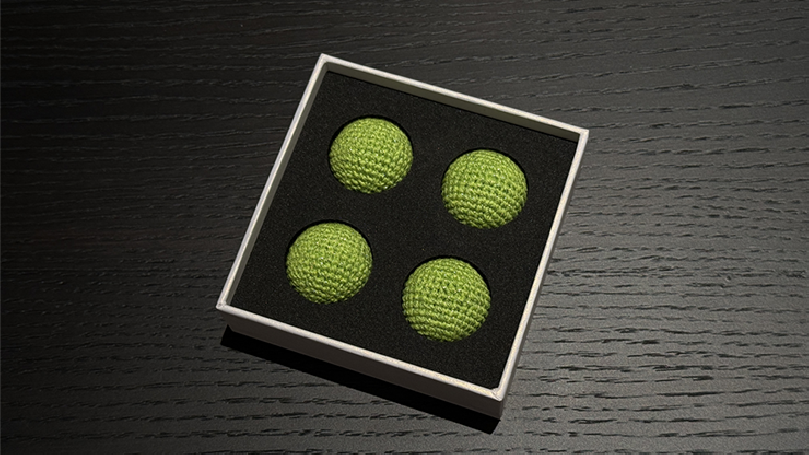 Shining Crochet Balls (Grass Green) by JT Magic
