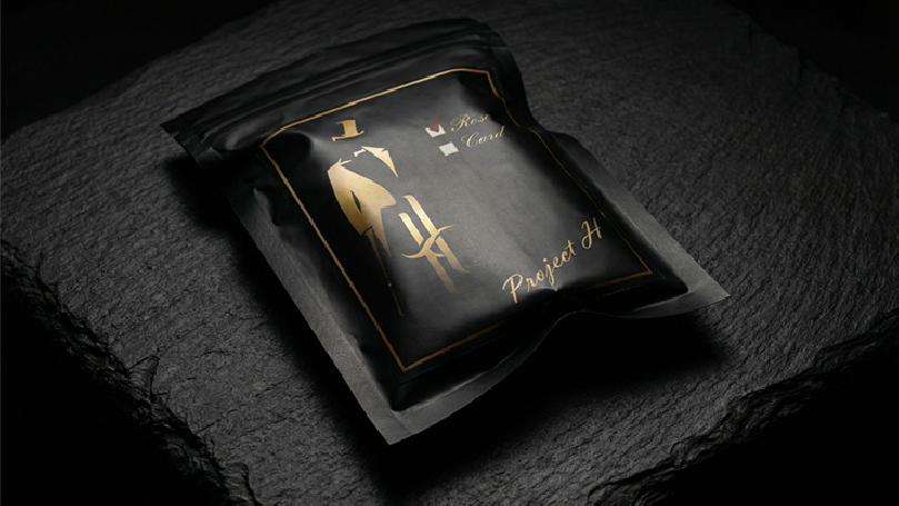 Project H: Rose Holder by J.S.M. Studio & Bacon Magic servente per rosa