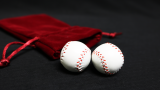 Strong Chop Cup Balls White Leather (Set of 2) by Leo Smetsers - palline da baseball
